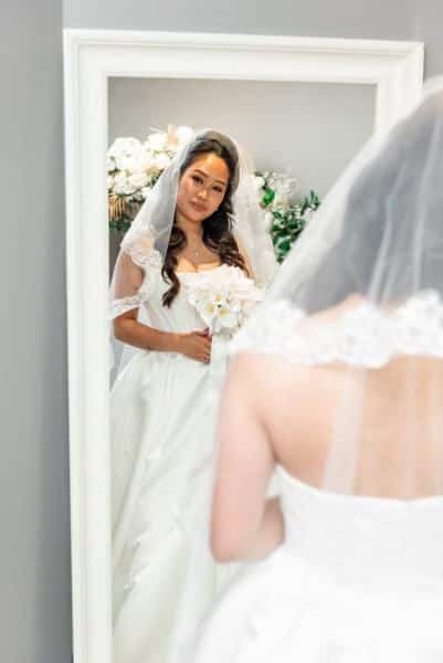 Toronto Wedding Chapel Bride