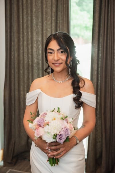 Toronto Wedding Chapel Bride